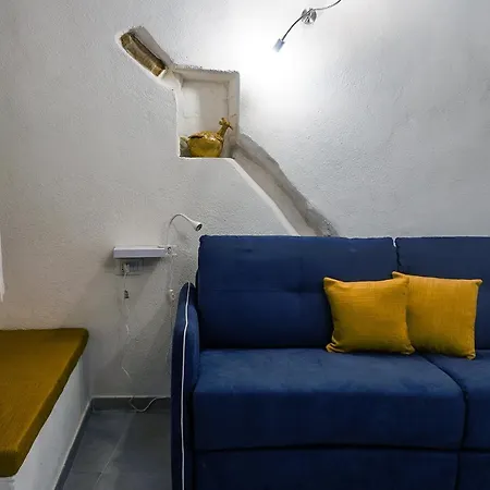 Elegante Dimora Nel Centro Storico Di Cagliari *