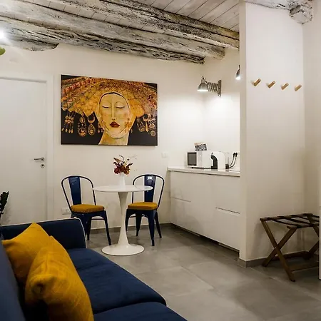 Apartment Elegante Dimora Nel Centro Storico Di Cagliari Cagliari